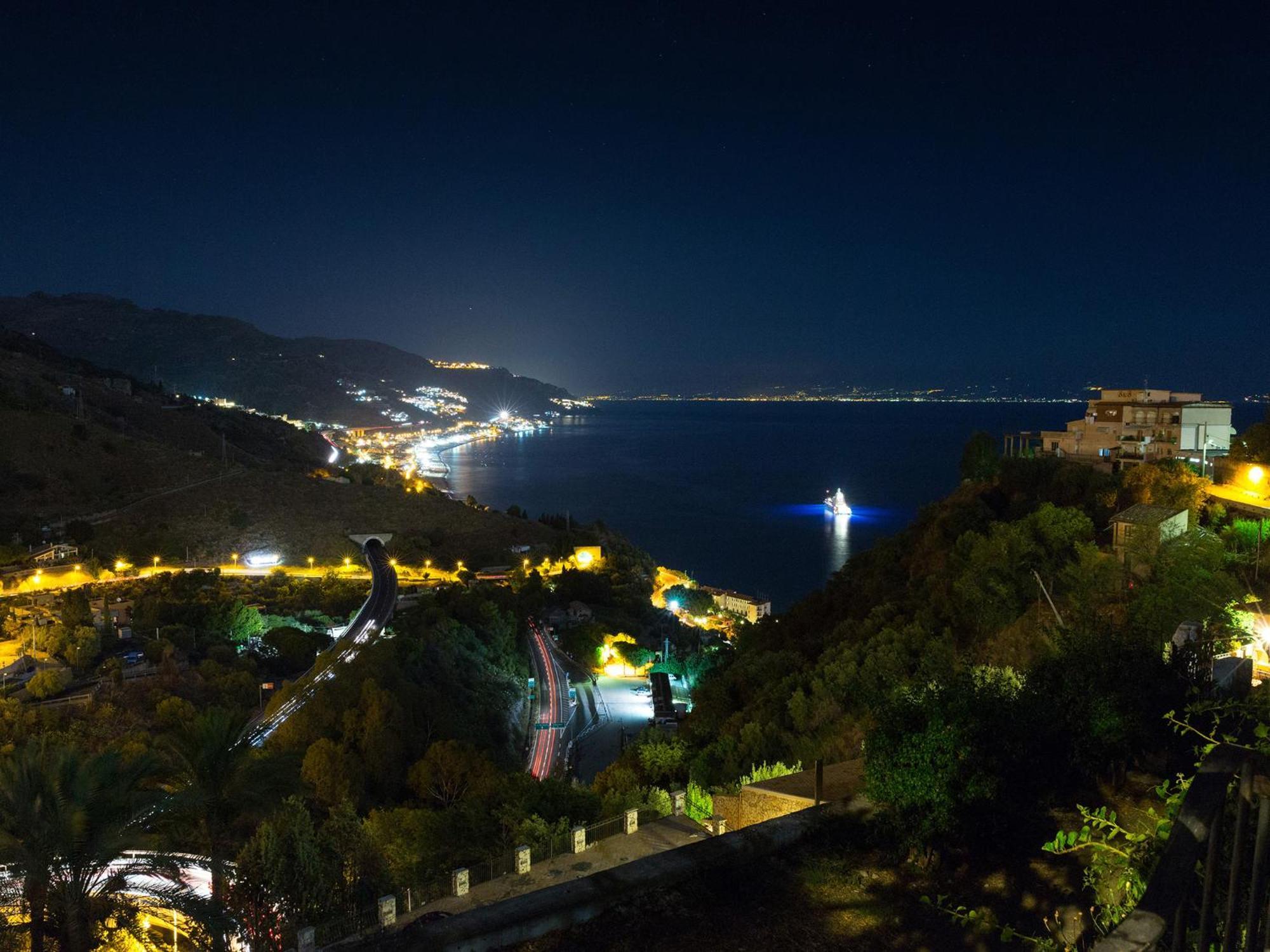 Medea Residence Appartamenti Vacanze Taormina Zimmer foto
